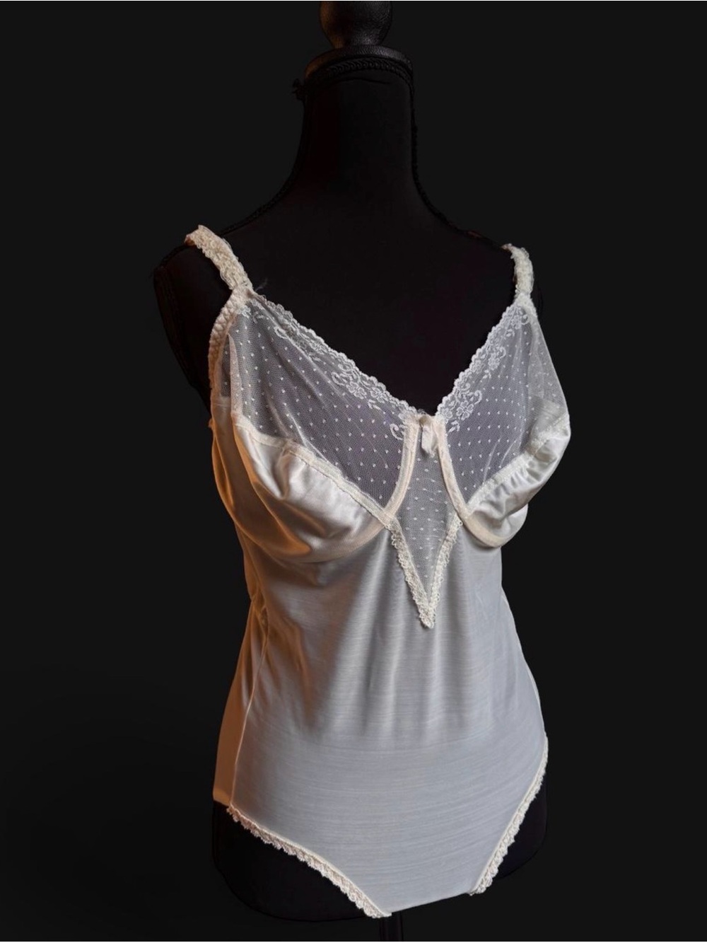 Made in the USA 1950s Ivory Lace-Trim Chemise Bodysuit